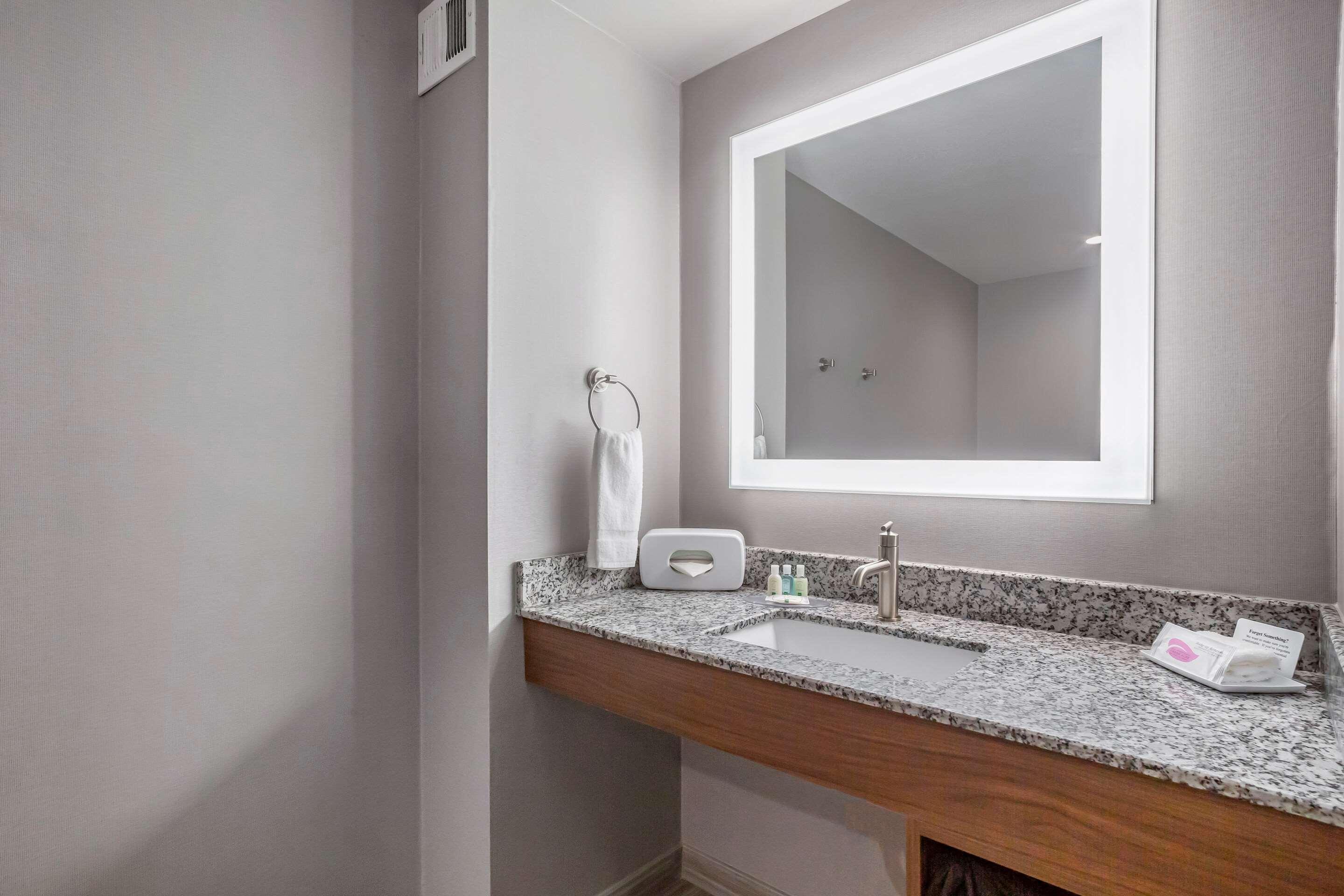 Quality Inn & Suites Livermore Wine Country מראה חיצוני תמונה